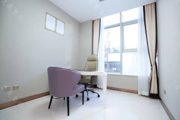 广州哪一家整形医院好，2022口碑排名一览假体隆胸价格查询